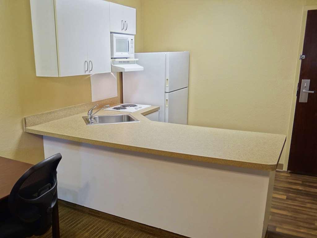 Extended Stay America Suites - Seattle - Lynnwood Room photo